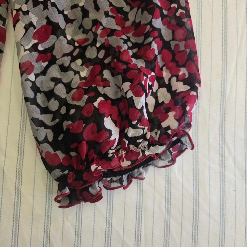 Fashion Bug Ruffle Blouse - Picture 4 of 5